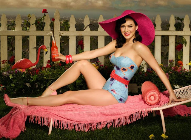 Katy Perry's legs are perfect!