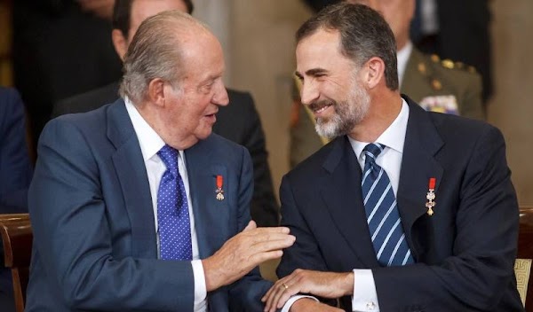 «¿Para quién trabaja la Casa Real?». El rey de Marruecos regaló un terreno a Juan Carlos I valorado en casi 2 M