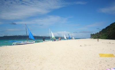 Boracay Puka Beach a Tropical Paradise