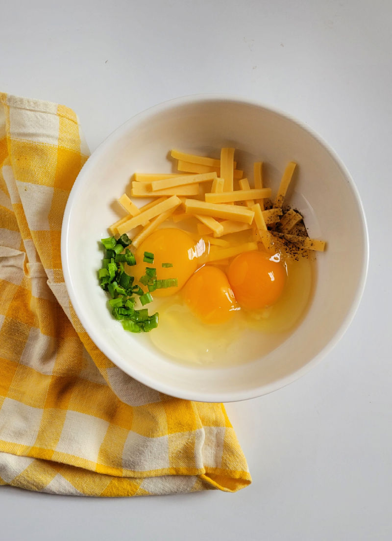 Savory chaffle and egg bites with Dash mini waffle and egg bite maker🥰