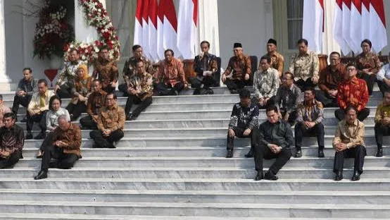 Presiden Jokowi Reshuffle Hari Rabu, Menteri PDIP Bakal Kena?