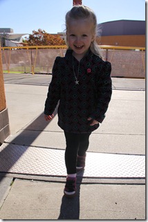 Alexandra & daddy's photo shoot at Moscone Center