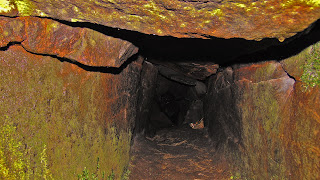 <img src="fairy holes caves, saddleworth.jpeg" alt=" urban exploring uk, underground places around manchester">