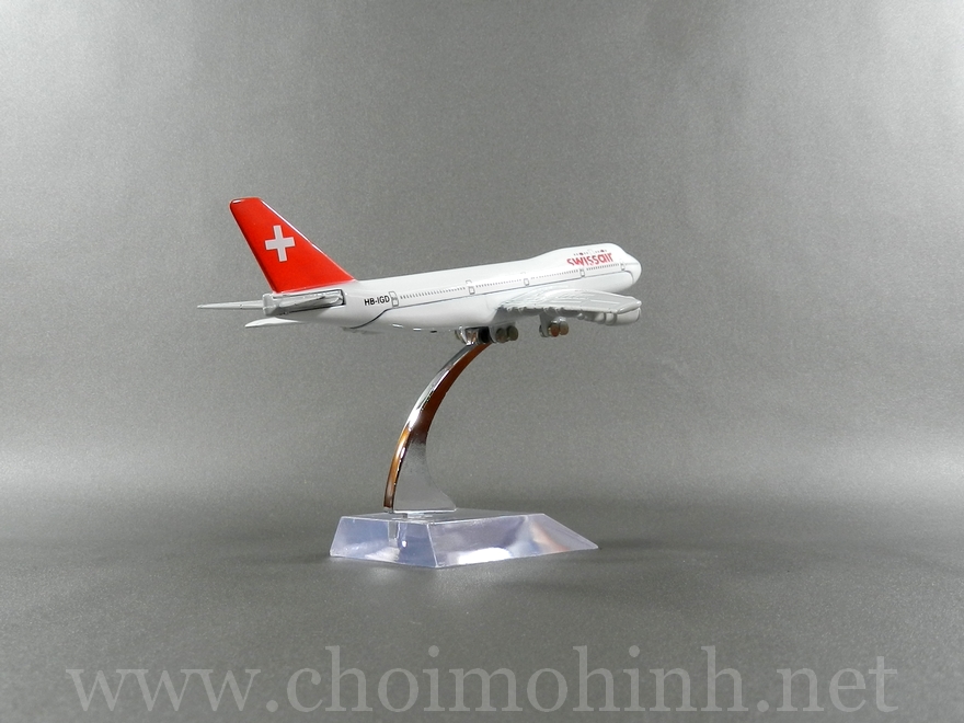 Swiss Air plane 1:400 back