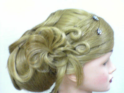 Site Blogspot  Hairstyle Books on Uae Khaleeji Hair Style For Special Events