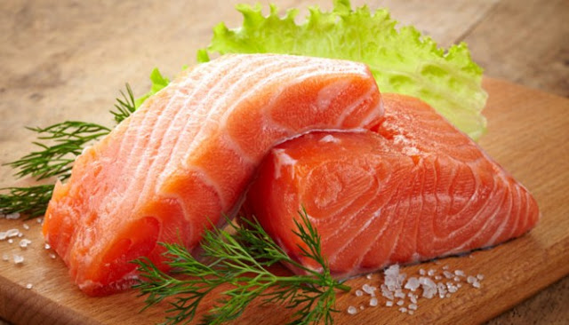 Inilah Enam Manfaat Kesehatan Konsumsi Ikan Salmon Secara Rutin