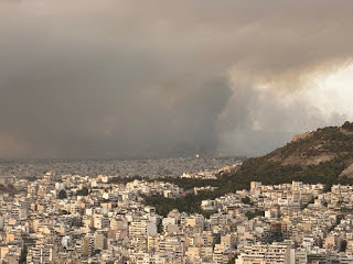 
ΚΕΕΛΠΝΟ: Οδηγίες για την αποφυγή εισπνοής καπνού από φωτιά
