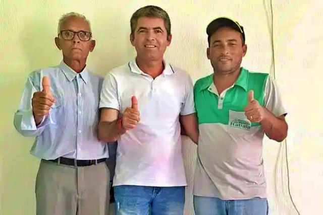 Ex-vice-prefeito de São José do Jacuípe Antônio de Souza adere ao grupo do atual Prefeito Peris