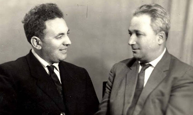 Semion Rosenfeld (Esquerda) e Alexander Pechersky (Direita)