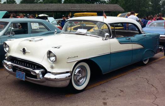 1955 Oldsmobile 98 Holiday 2door hardtop