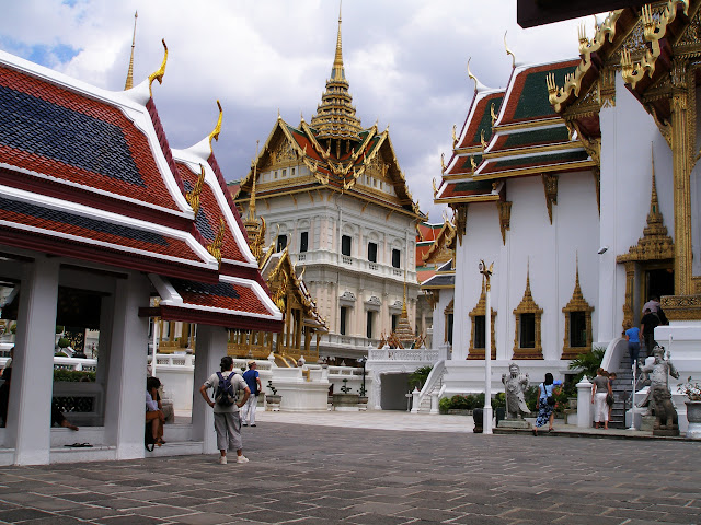 Trip BoomersCafe Wat Phra Kaew Grand Palace Bangkok Thailand