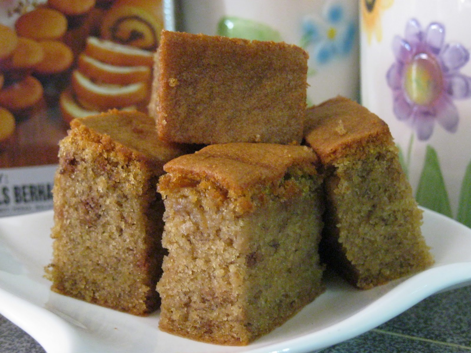 Inachomel: KEK PISANG LEMBAP