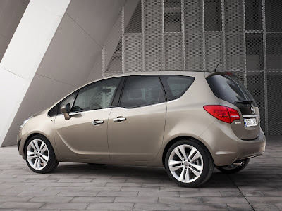 2011 Opel Meriva Wallpaper