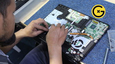 Jasa Service Laptop Malang