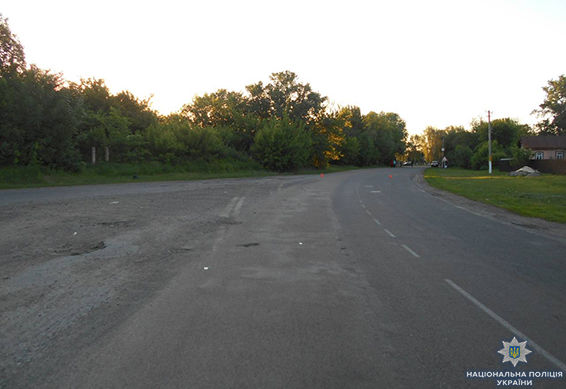 У Сумській області п'яний водій збив на смерть дворічного хлопчика та втік