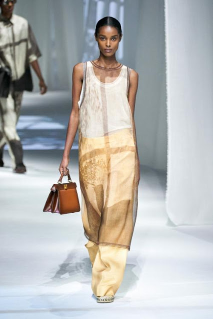 Desfile de moda Fendi - Primavera Verano 2021 - Milan