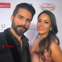 Celebs On Red Carpet Of Hello Hall Of Fame Awards  0011.jpg