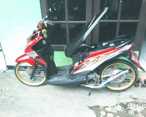 11 Foto modifikasi motor beat fi sederhana simple 