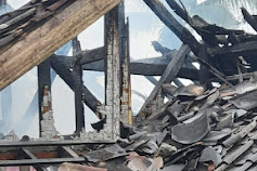 Satu Rumah Dipakenjeng ,Terbakar Diduga Akibat Kosleting Listrik