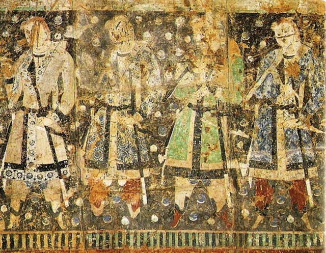 «Тохарские доноры», со светлыми волосами и светлым цветом глаз, фреска VII века нашей эры