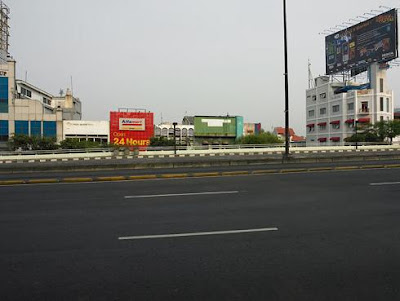 Foto Keadaan Jakarta ketika diserang Zombie