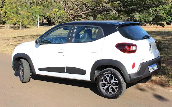 Teste - Novo Renault Kwid 2023 - melhor carro abaixo de R$ 70 mil