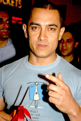Aamir Khan Pics, Aamir Khan Pictures, Aamir Khan Wallpapers, Aamir Khan Photos, Aamir Khan News, Latest Aamir Khan News, Aamir Khan Interview 2010, Bollywood News