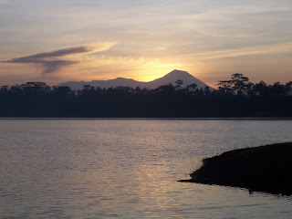 Waduk Karangkates, Pesona dari Perbatasan