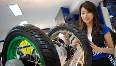 HONDAYES: Daftar Harga Ban Motor Semua Tipe Terbaru & Murah
