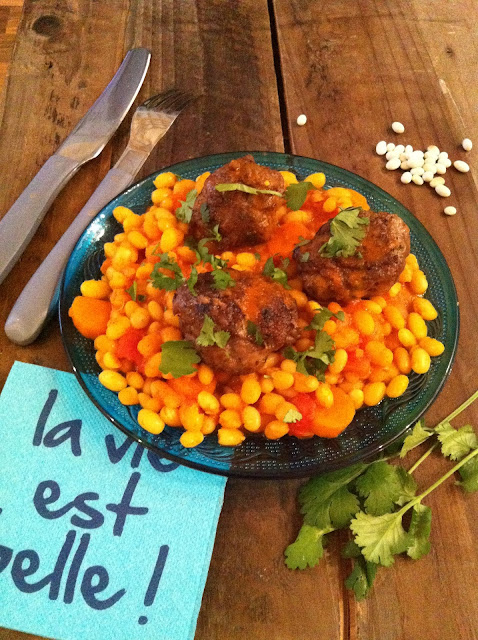 alt="haricots blancs et boulettes de boeuf"