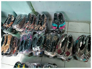 Sepatu Sulam, Sepatu Semi Bordir Lawang, Toko Sepatu Bordir Lawang, Toko Sepatu Bordir Di Malang, Ukuran Sepatu Bordir Lawang, Sepatu Sulam Malang, Sepatu Sulam Pita, Sepatu Sulaman, Sepatu Sulam Benang, Sepatu Sulam Jogja, Sepatu Sulam Tikar, Harga Sepatu Sulam, Jual Sepatu Sulam, Sepatu Model Sulam