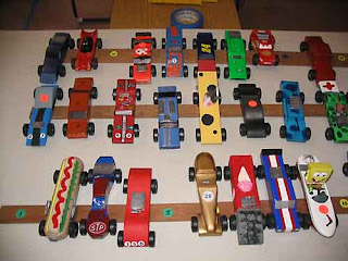 pinewood derby cars image