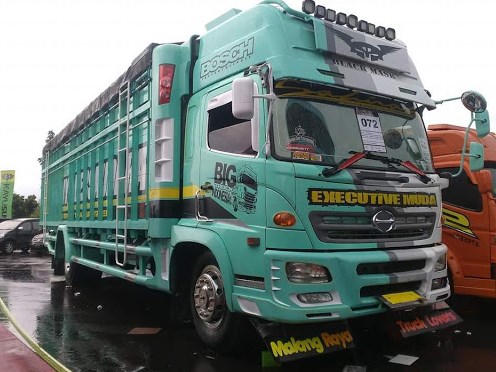 hino modif executive