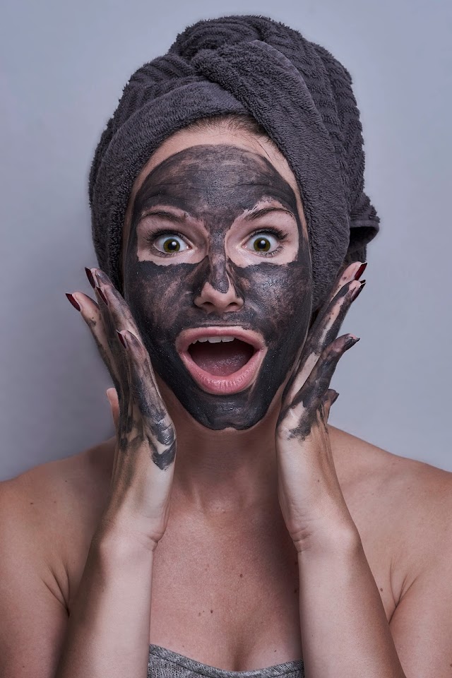 Cómo escoger mascarillas faciales naturales según tu tipo de piel 