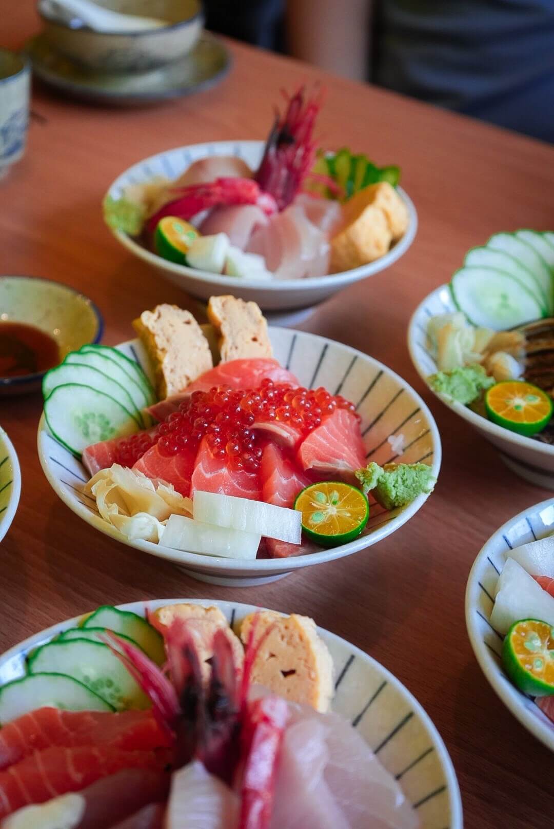 小琉球必吃生魚片【肆不惑 壽司．丼】新鮮現做海鮮丼