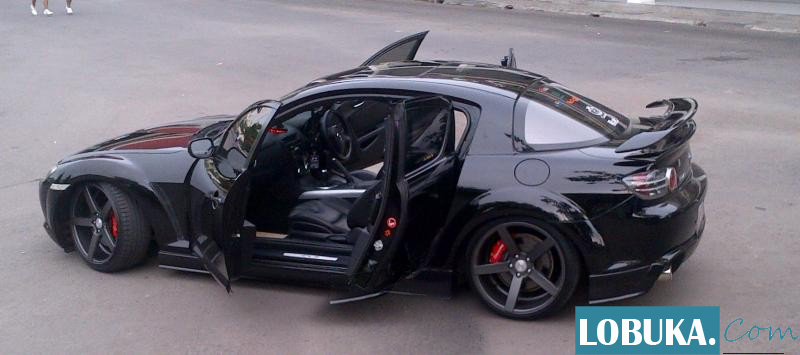 Tampilan Mobil Mazda RX-8 street Modifikasi