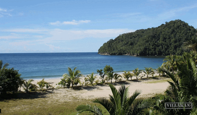 Pantai-Pasir-Enam-Angkasa-Jayapura