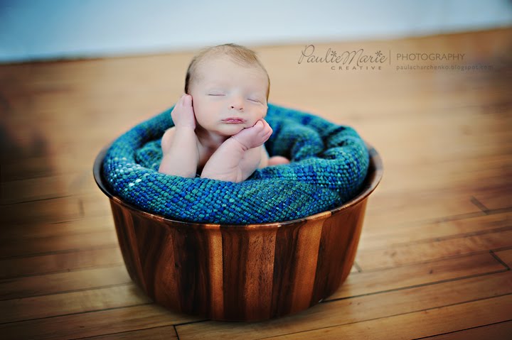 Minneapolis Newborn Photographer