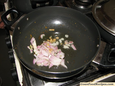 fry the onion and ginger