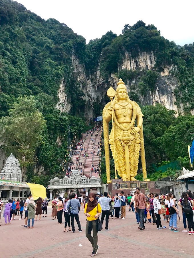 Batu Caves Temple | Kuala Lumpur, Malaysia