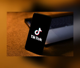 This is an illustration for the logo of Tik Tok (One of the most popular social media platforms)