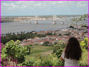 . cidade e da ponte que liga Aracaju ao município de Barra dos Coqueiros.