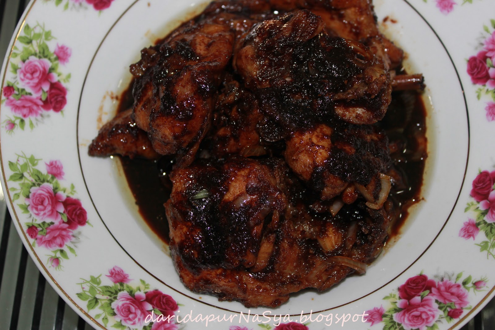 Dari Dapur NaSya: Ayam masak kicap sempoi