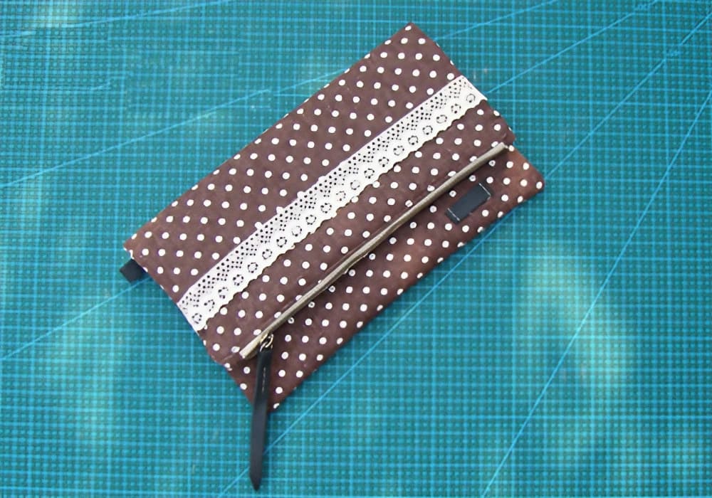 DIY Step-By-Step Foldover Clutch