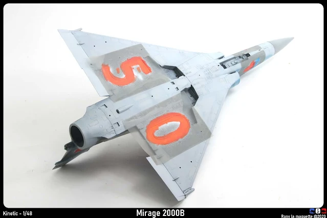 Réalisation de la décoration du Mirage 2000 des 50ans du C.E.V.
