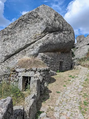 Building with a stone roof in Monsanto Portugal