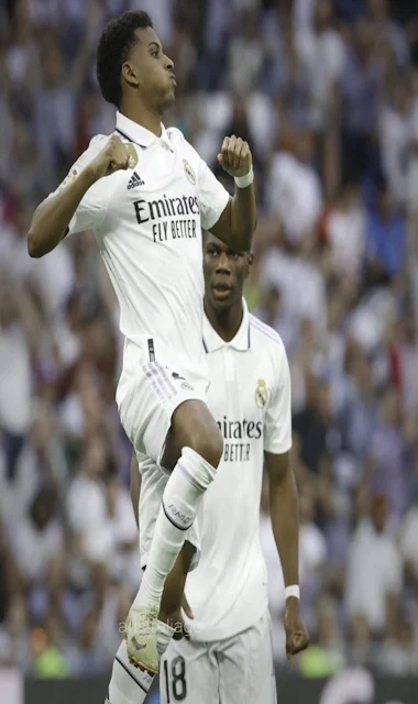Hat-trick Benzema leads Real Madrid to crush Almeria