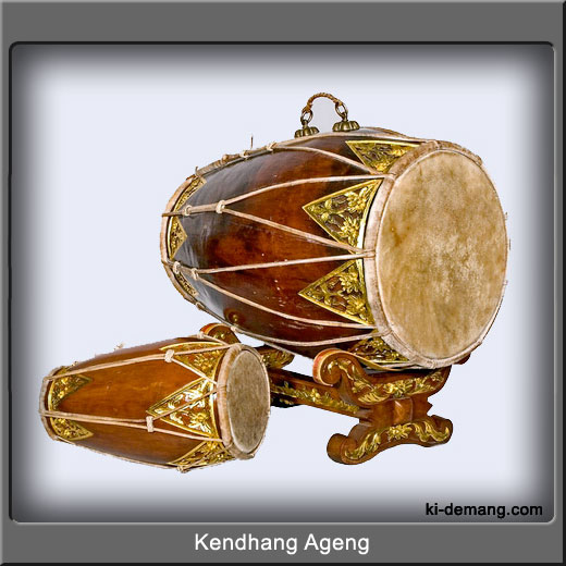 BASA JAWA : Gamelan karawitan