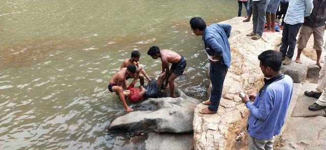 ब्रेकिंग पत्रवार्ता- "शिक्षक जयंत यादव" के पुत्र की मौत,राजपुरी जल प्रपात में मिला शव,पुलिस जुटी जांच में।