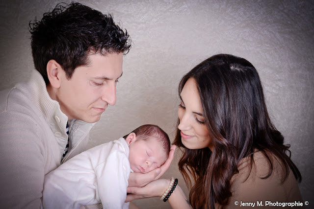 portrait maman papa et bébé photo studio